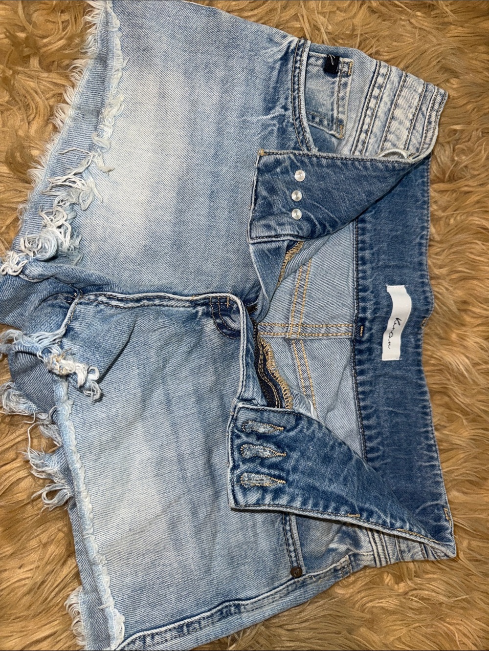 Women’s Light Wash Denim Cutoff Shorts